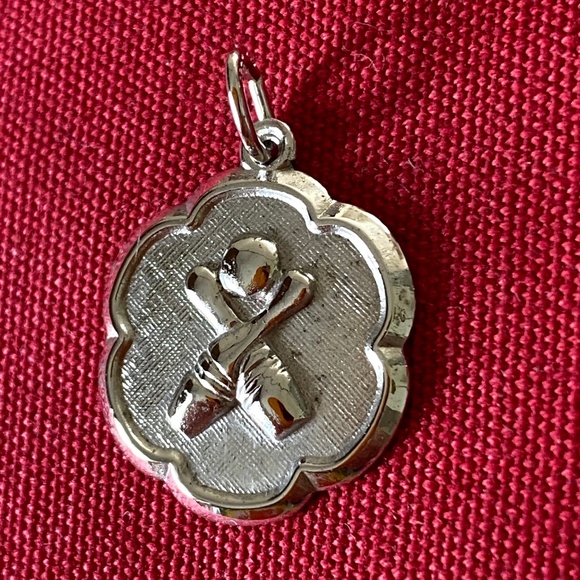 *Flawed* RQC Sterling Bowling Scalloped Disc Charm - Picture 3 of 15